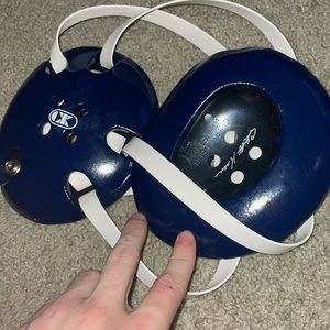 Regular blue head gear